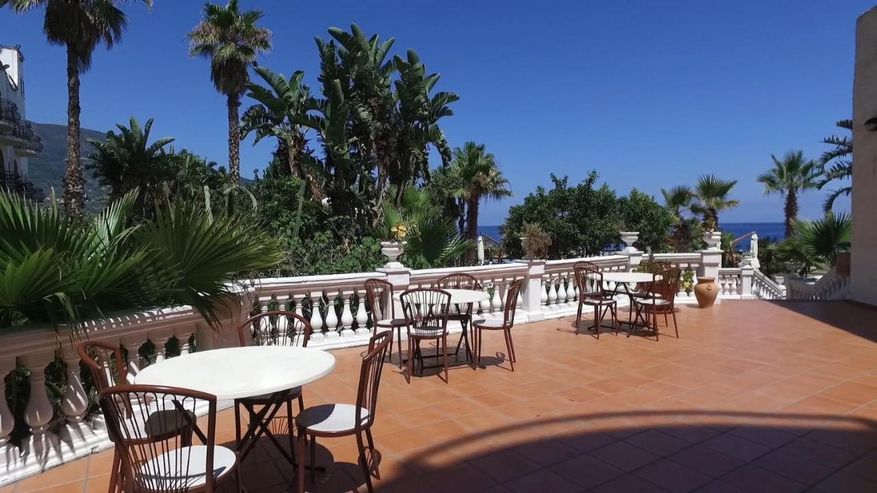 Hotel Club La Playa Патті Екстер'єр фото